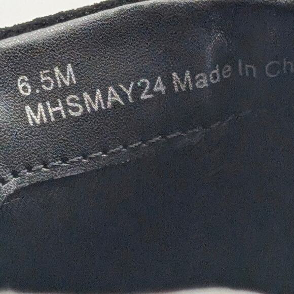 Kenneth Cole Reaction Side EZ On Block Heel Booties Black Women's Size US6.5M - Picture 8 of 11